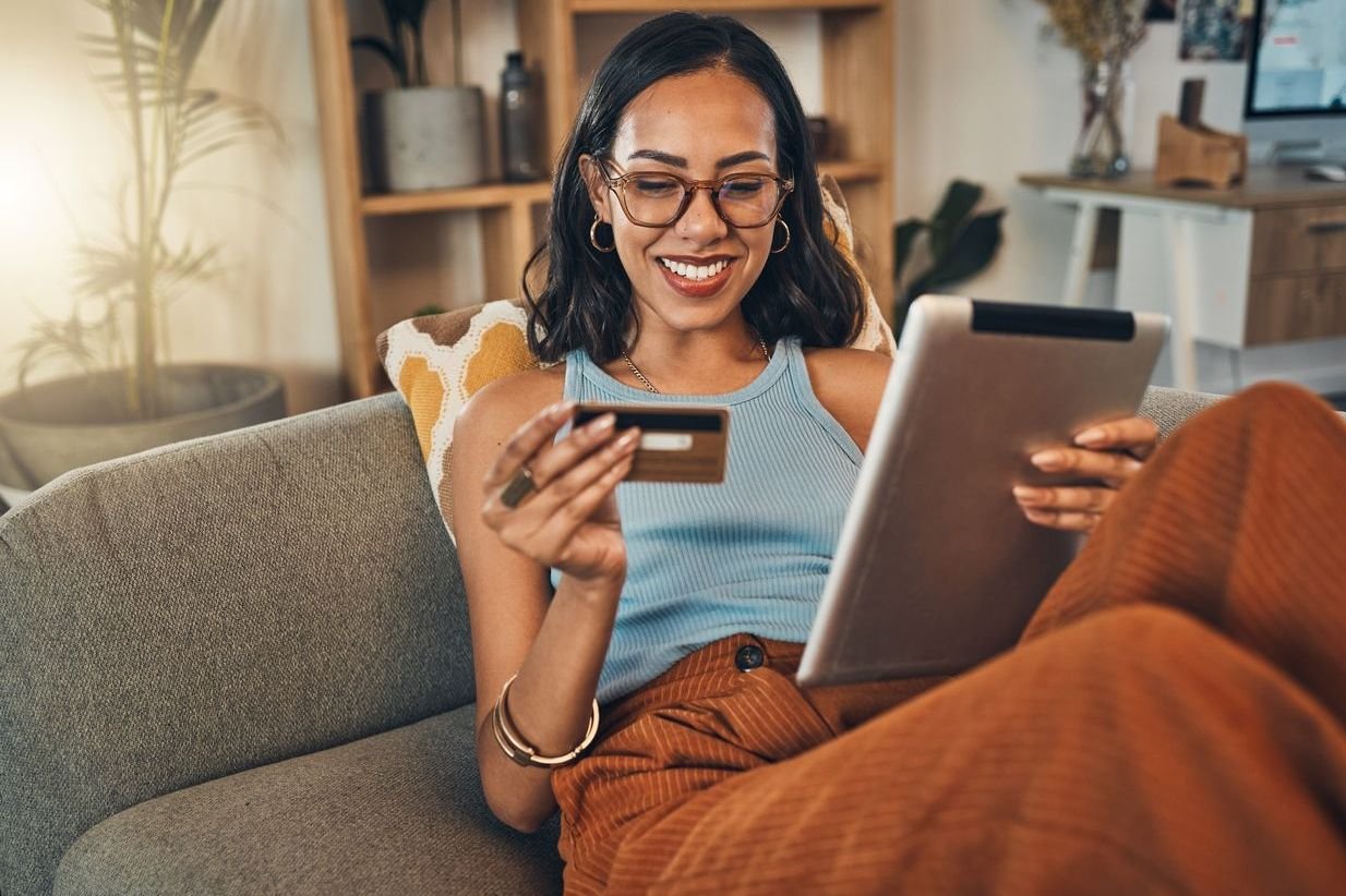 woman signing up for a subscription